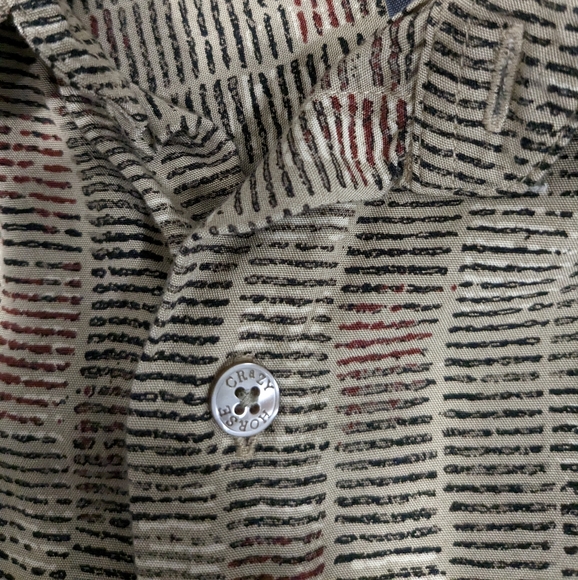 Men's casual shirt by Crazy Horse. Multi color tans/black. Size L - Picture 7 of 7